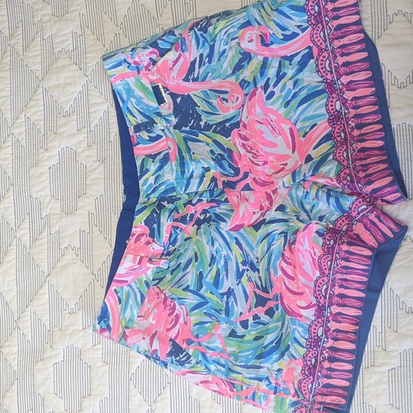 Lilly Pulitzer Callan 5" shorts In Flamenco Beach🦩 - Picture 1 of 5
